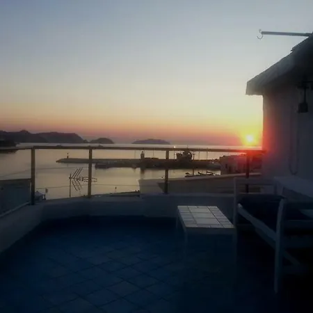 La Mansarda Sul Porto Apartment Ponza Exterior photo